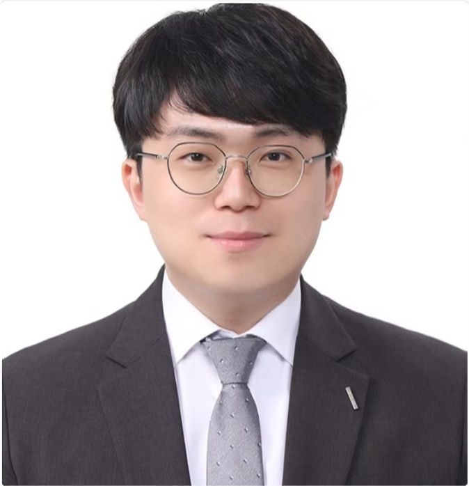 Youngung Seok