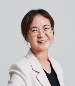 Boyoung Lee